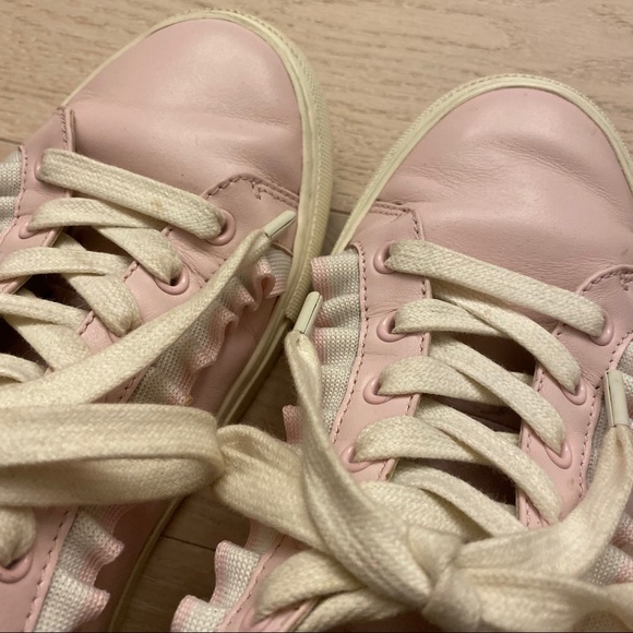 Tory Burch ruffle sneakers - Picture 9 of 11